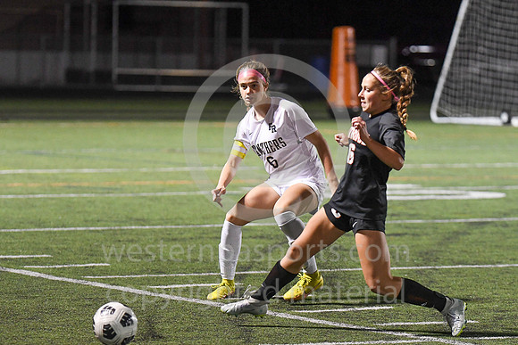Girls Soccer_Latrobe vs FR_20221010-KR1_4011