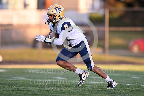 Football_Latrobe vs FR_20250912-KR3_8121