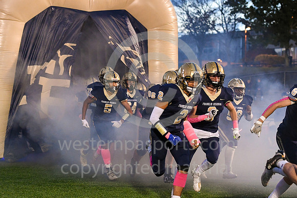 Football_FR vs Hempfield_20221014-WP1_8127