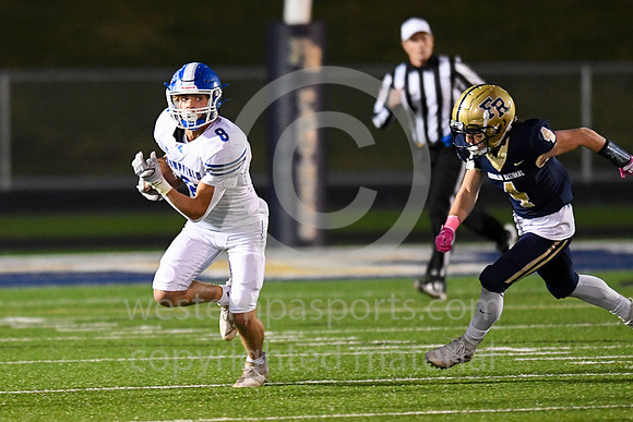 Football_FR vs Hempfield_20221014-KR1_0193