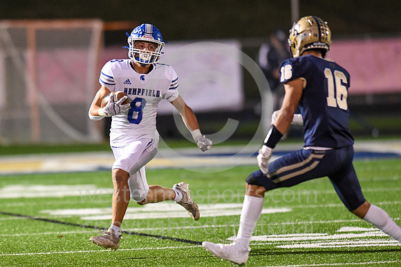 Football_FR vs Hempfield_20221014-KR1_0203