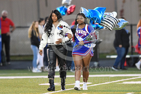 Football_Jeannette vs Springdale_20221021-KR1_5062