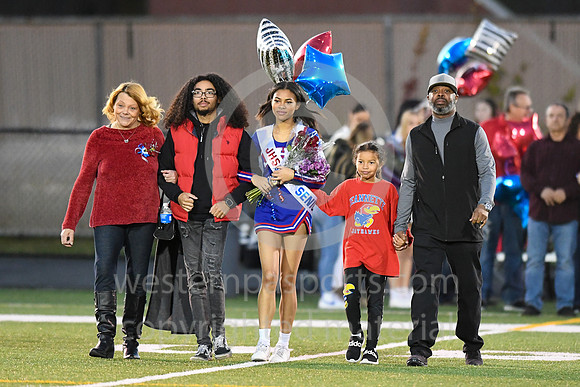 Football_Jeannette vs Springdale_20221021-KR1_5093