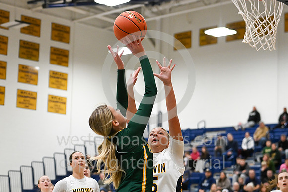 Girls Hoops_Norwin vs PT_20251202-KR2_7144