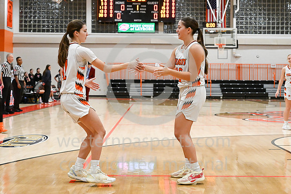 Girls Hoops_Latrobe vs Indiana_20260105-KR2_1024