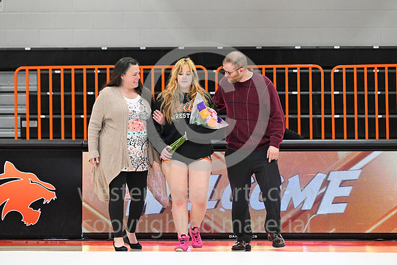 20260107-Girls Wrestling-Latrobe_BR-5854
