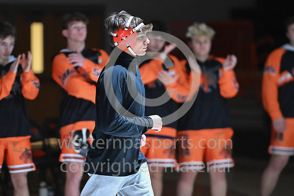 Boys Wrestling_Latrobe vs Hempfield_20260114-KR3_4893