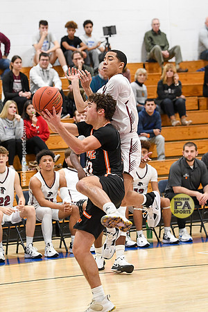 Boys Hoops_GCC vs Latrobe_20221210-KR1_1458