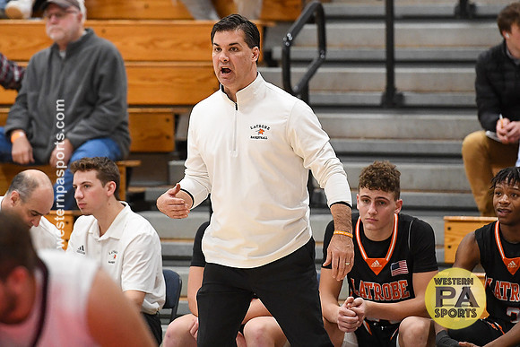 Boys Hoops_GCC vs Latrobe_20221210-KR1_1912