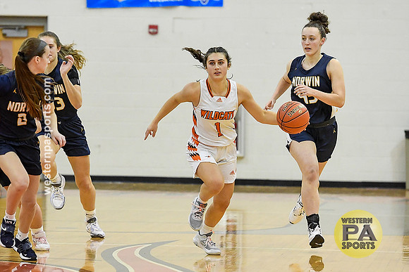 Girls Hoops_Latrobe vs Norwin_20221212-KR1_3657