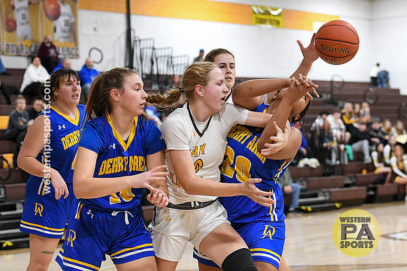 Girl Hoops_GS vs Derry_20221215-KR1_5526