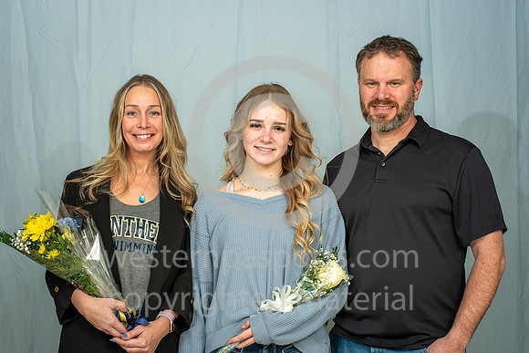 FR Swim Senior Night_20260212-KR5_7572
