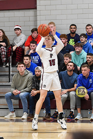 Boys Hoops_GCC vs Hempfield_20221222-KR1_7908