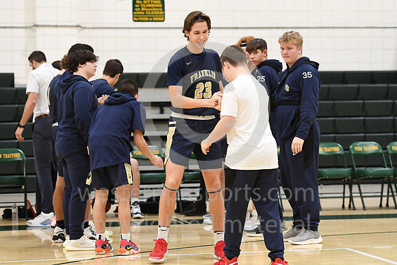 Boys Hoops_PT vs FR_20230103-KR1_8501