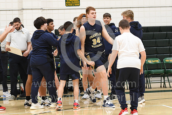 Boys Hoops_PT vs FR_20230103-KR1_8508