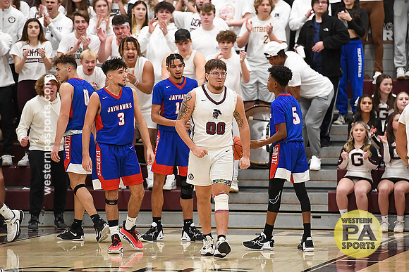 Boys Hoops_GCC vs Jeannette_20230106-KR1_0808