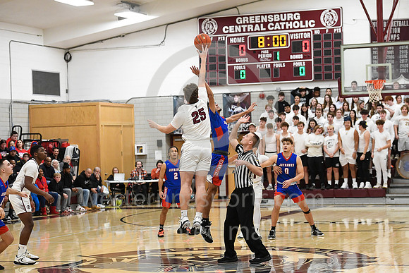 Boys Hoops_GCC vs Jeannette_20230106-KR1_0660