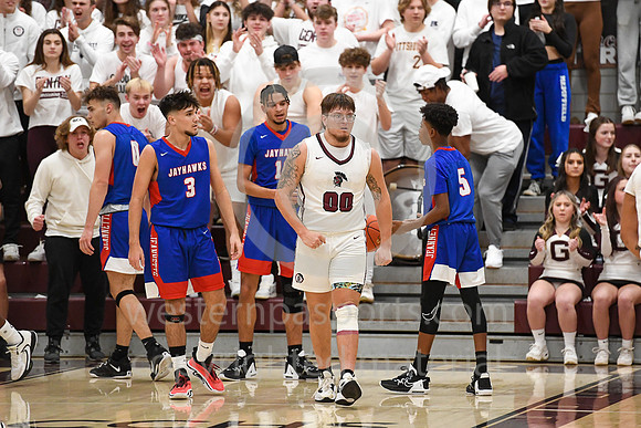 Boys Hoops_GCC vs Jeannette_20230106-KR1_0808