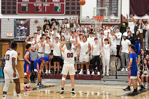 Boys Hoops_GCC vs Jeannette_20230106-KR1_0828