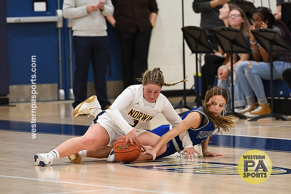 Girls Hoops_Norwin vs Hempfield_20230109-KR1_3799