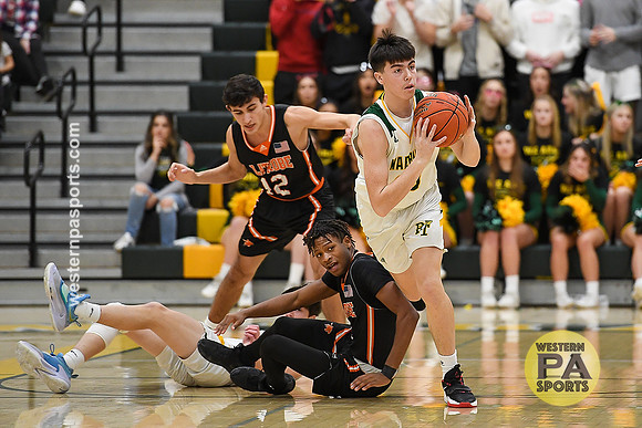 Boys Hoops_PT vs Latrobe_20230113-KR1_7139