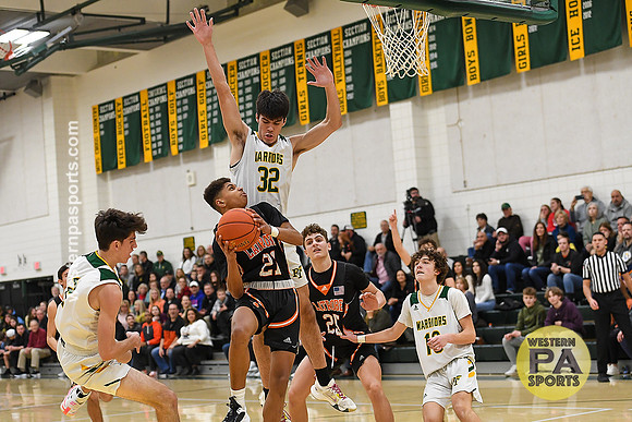 Boys Hoops_PT vs Latrobe_20230113-KR1_7312