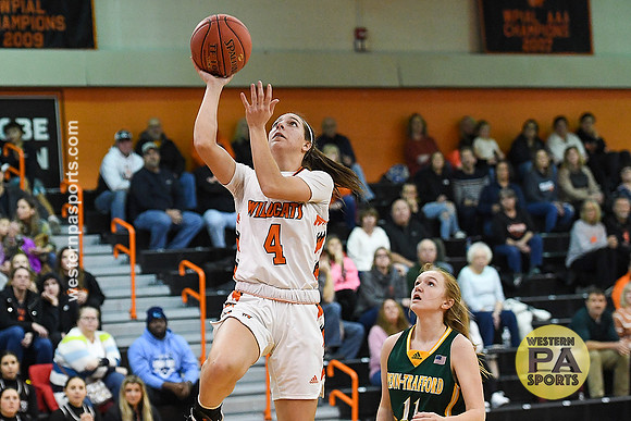 Girls Hoops_Latrobe vs PT_20230116-KR1_8345