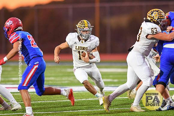 Football_Mt Pleasant vs Greensburg Salem_20220930-KR1_2789