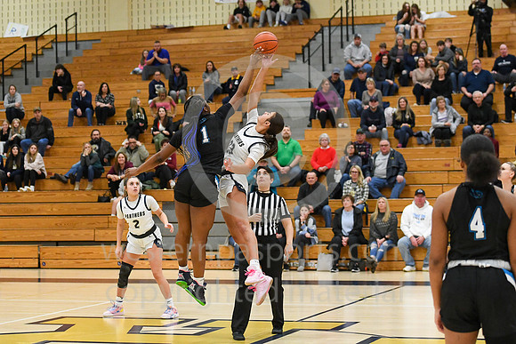 Girls Hoops_FR vs Woodland Hills_20230119-KR1_0536
