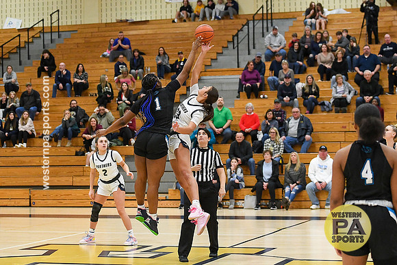 Girls Hoops_FR vs Woodland Hills_20230119-KR1_0536