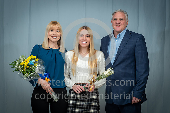 FR Swim Senior Night_20230203-KR5_1250