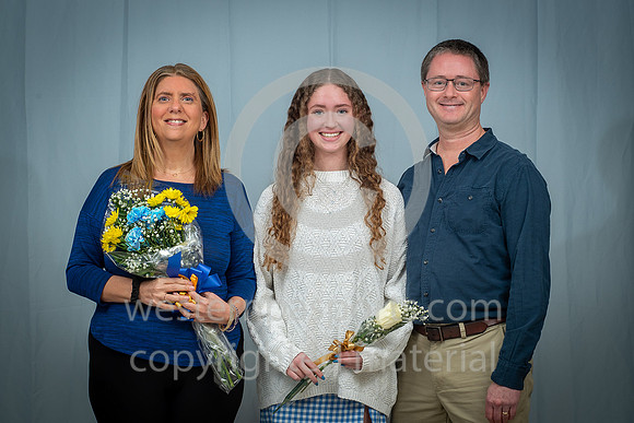 FR Swim Senior Night_20230203-KR5_1263