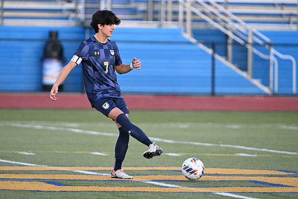 100824 - SS-Soccer-SrNight-BR-4854