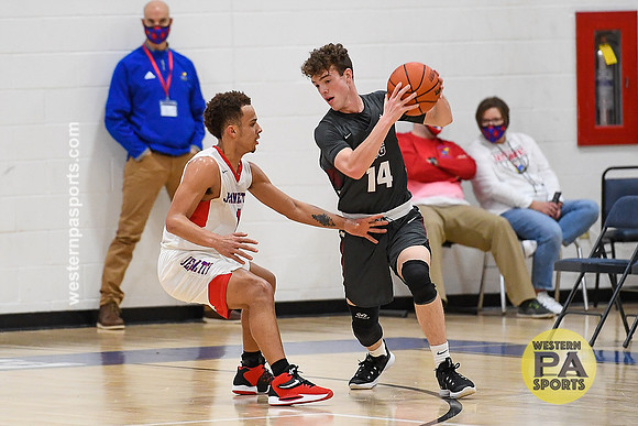 Boys Hoops_Jeannette vs GCC_20220212-KR1_0483