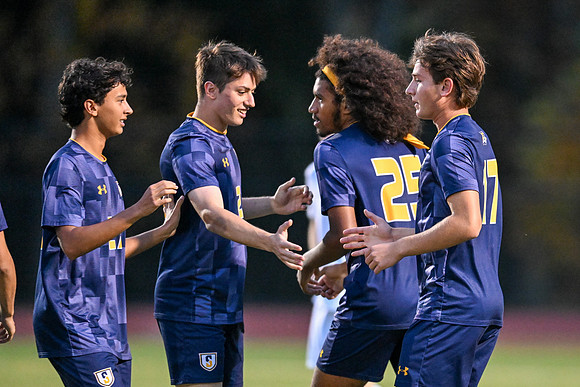 101526 ShadySideSeniorNight-BR-2716
