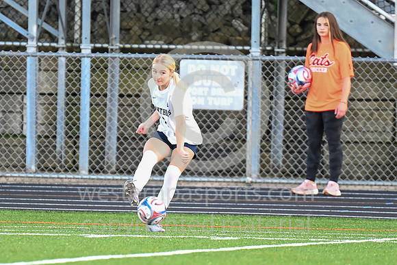 Girls Soccer_Latrobe vs FR_20260914-KR2_6527