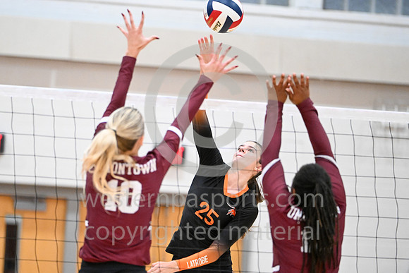 092926 - LatrobeGirlsVolleyball--BR-5046