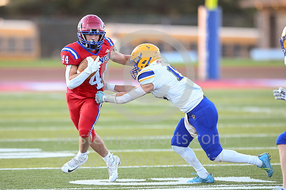 Football_MP vs Derry_20260918-KR3_3751