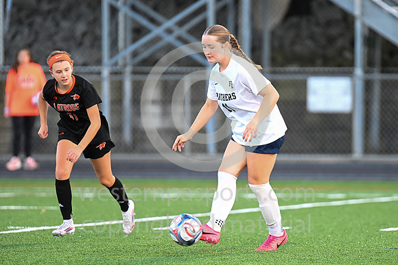 Girls Soccer_Latrobe vs FR_20260914-KR2_6530
