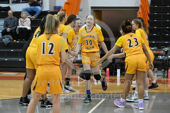 020021022- GirlsHoops-LatrobeVsGSalem-BR9-9877