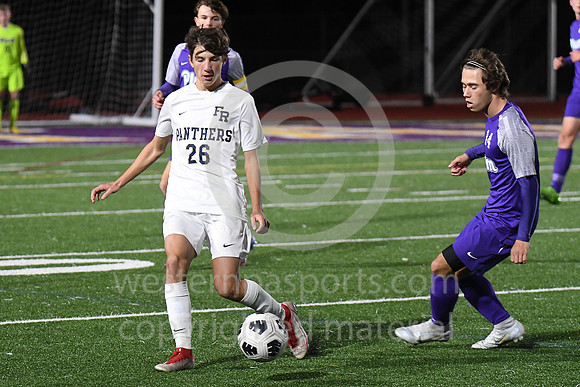 Boys Soccer_FR vs Plum_20220927-KR1_9431