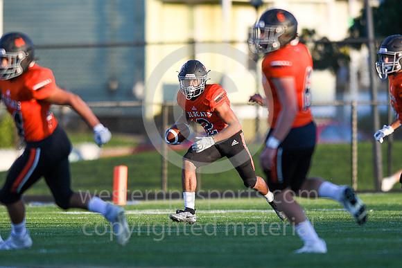 Football_Latrobe vs Hempfield_20220909-KR1_1756