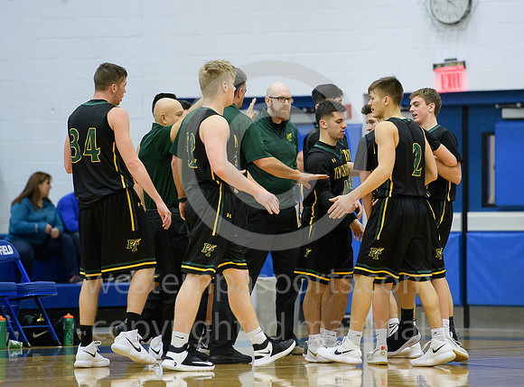 Boys Hoops_Penn-Trafford vs Seneca Valley_20171209-KR1_8093