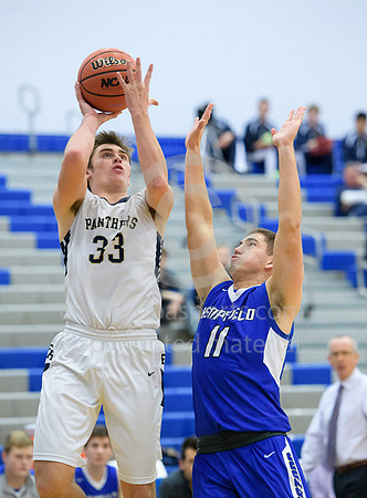 Boys Hoops_Hempfield vs Franklin Regional_20171209-KR1_8415