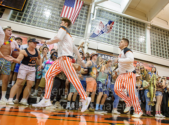 Boys Hoops_Latrobe vs Woodland Hills_20171215-KR3_5973