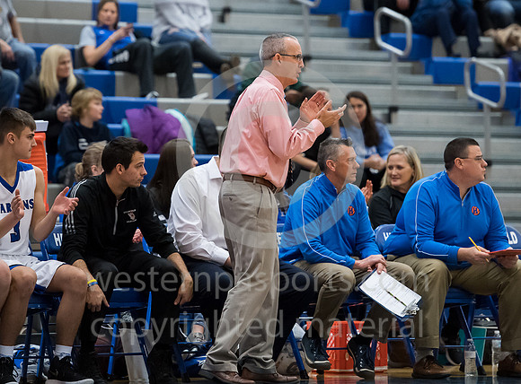 Boys Hoops_Hempfield vs Connellsville_20171216-KR1_0700