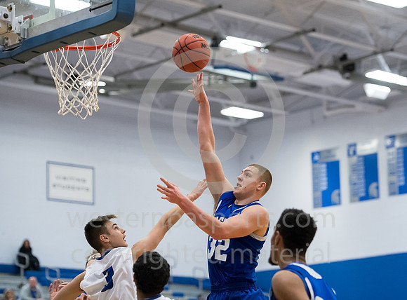 Boys Hoops_Hempfield vs Connellsville_20171216-KR1_0744