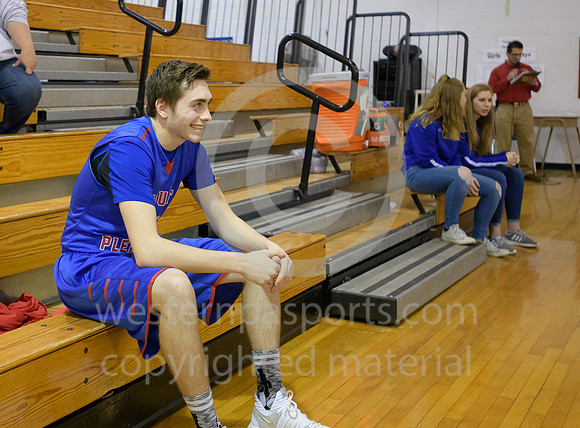 Boys Hoops_Jeannette vs Mt Pleasant_20171220-KR1_1904