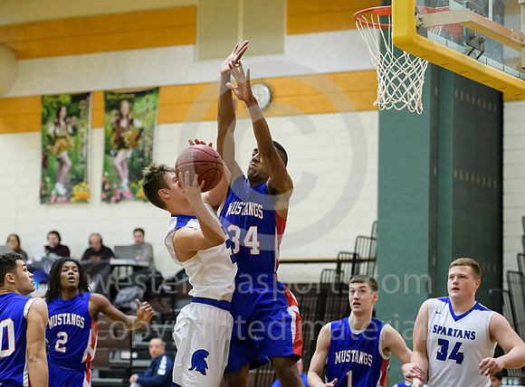 Boys Hoops_Hempfield vs Laurel Highlands_20171228-KR1_3531