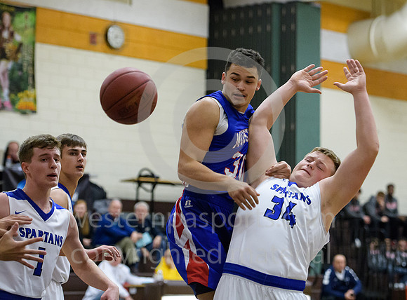 Boys Hoops_Hempfield vs Laurel Highlands_20171228-KR1_3568